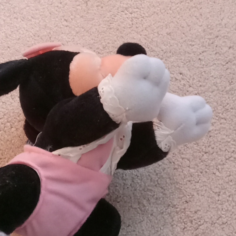 Vintage 1980s Minnie Mouse baby stuffed toy - Picture 6 of 13
